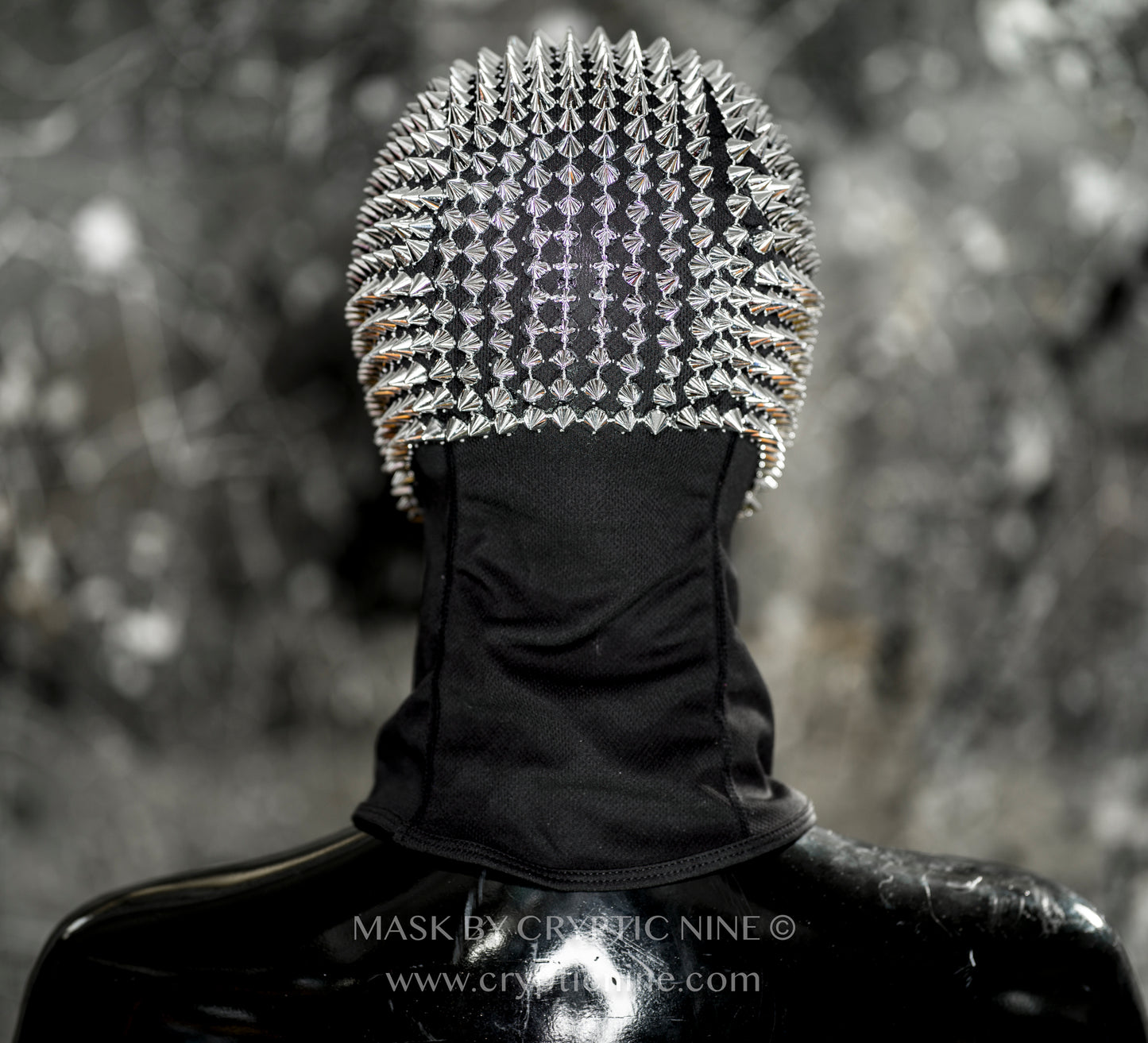 Mad Maxx V.2 Eye Open Silver Spike Mask