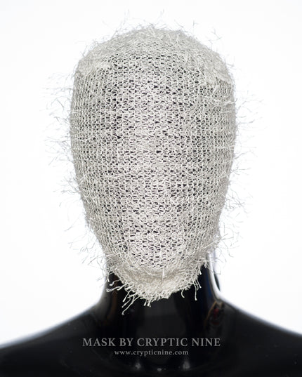 Schwarze Shadow Maze Spitzenmaske, handgefertigtes quadratisches Schmuckmuster aus Metall