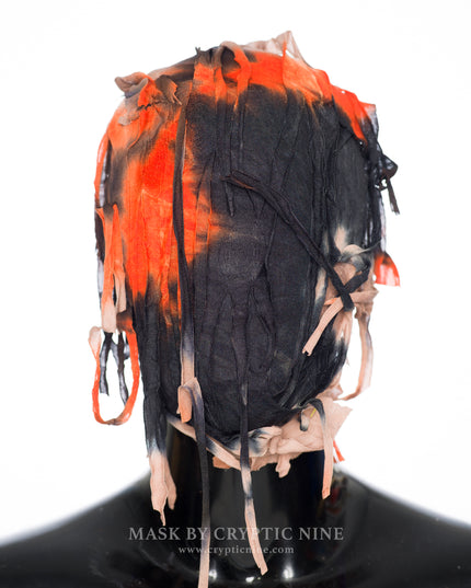 Schwarze Shadow Maze Spitzenmaske, handgefertigtes quadratisches Schmuckmuster aus Metall