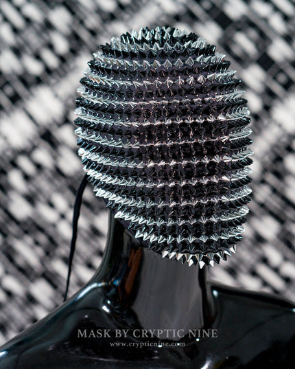 Spiral-Krieger Spike-Maske